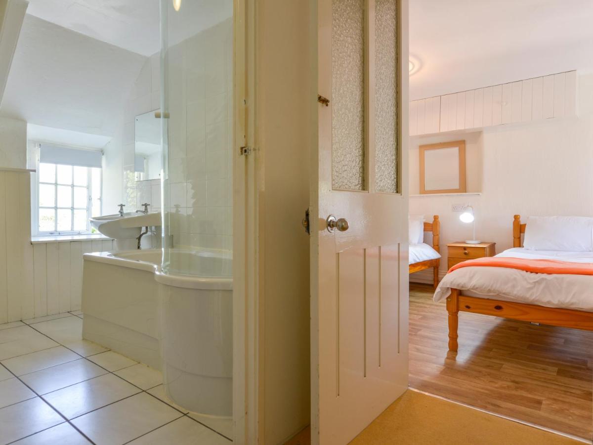 Tregonhawke Farmhouse Cawsand Extérieur photo